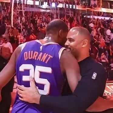 关于猛龙逆转快船,加里纳利爆发神勇的信息 关于猛龙逆转快船,加里纳利爆发神勇的信息