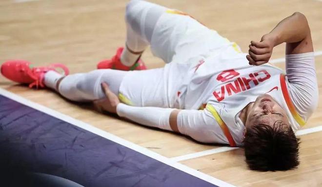 关于加拿大男篮血洗立陶宛男篮,拉塞尔打破历史纪录的信息 关于加拿大男篮血洗立陶宛男篮,拉塞尔打破历史纪录的信息