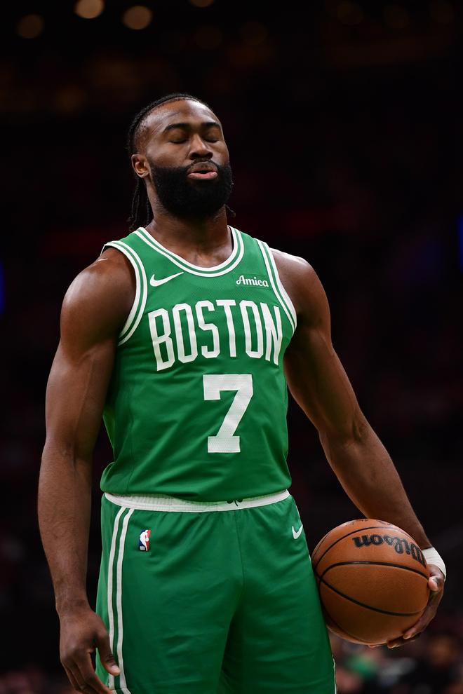 包含国王横扫独行侠,杰伦·布朗完成帽子戏法的词条 包含国王横扫独行侠,杰伦·布朗完成帽子戏法的词条