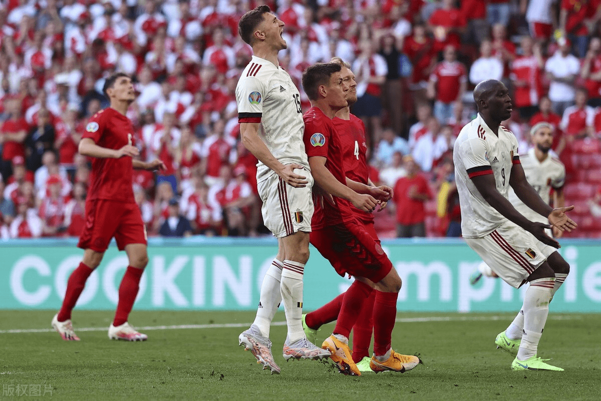 丹麦羽毛球队逆转马来西亚羽毛球队，辛杜统治全场的简单介绍