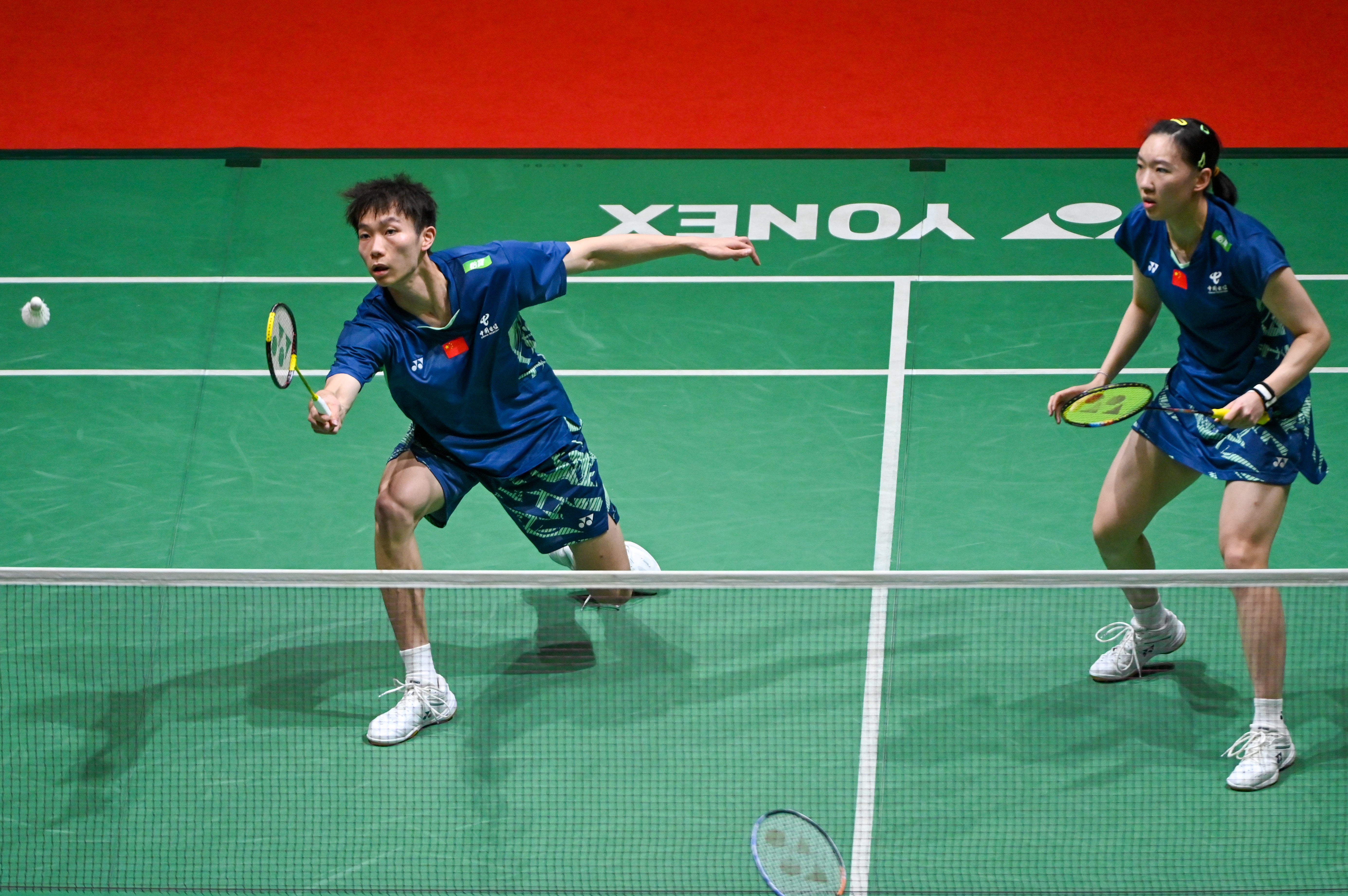 中国羽毛球队轻取马来西亚羽毛球队,陶菲克制霸全场的简单介绍 中国羽毛球队轻取马来西亚羽毛球队,陶菲克制霸全场的简单介绍