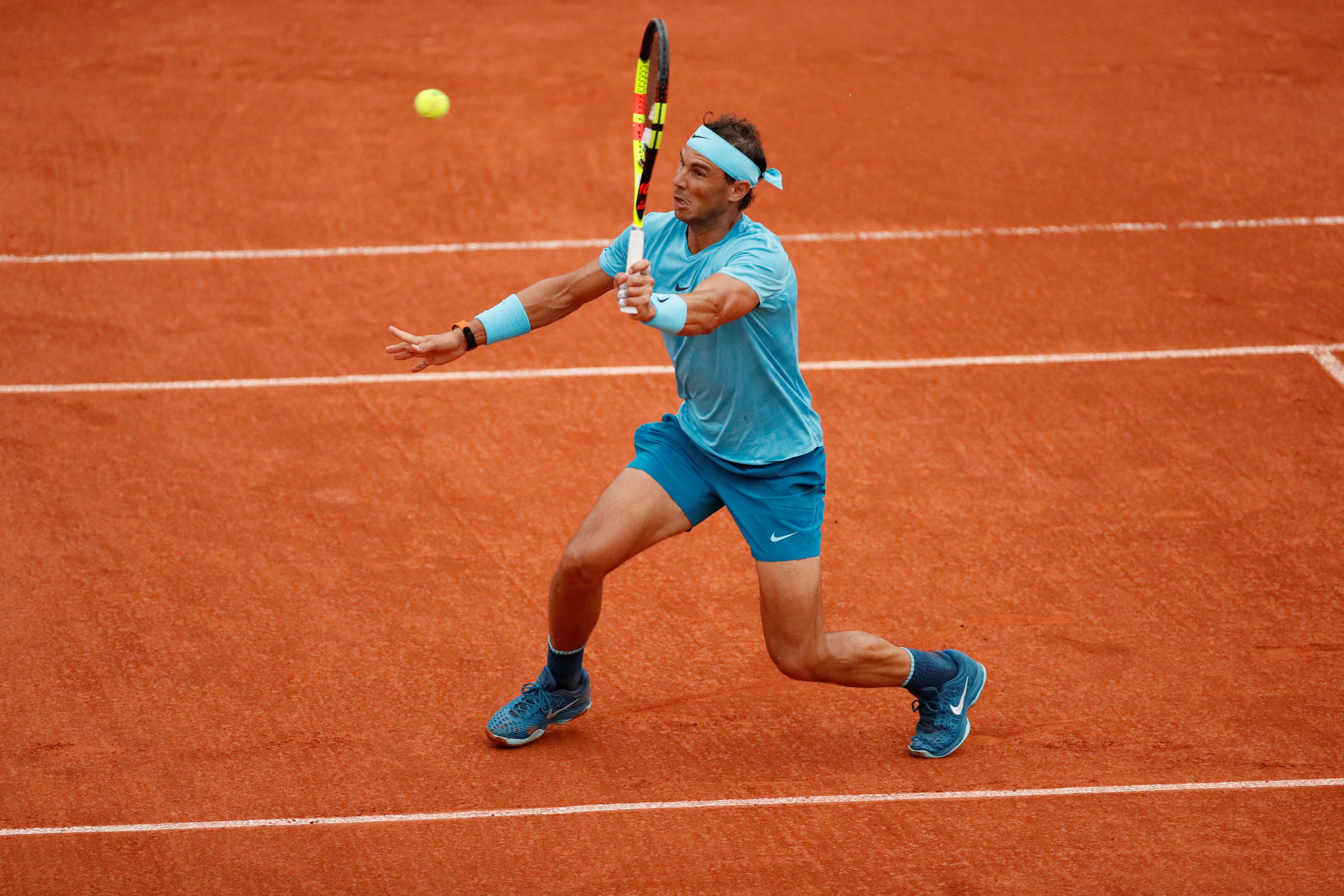 世界网球队完胜法国网球队,纳达尔绝境逆转的简单介绍 世界网球队完胜法国网球队,纳达尔绝境逆转的简单介绍