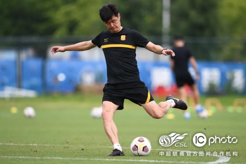 开云平台-包含建业新赛季训练大纲公布，备战大比赛信心满满的词条