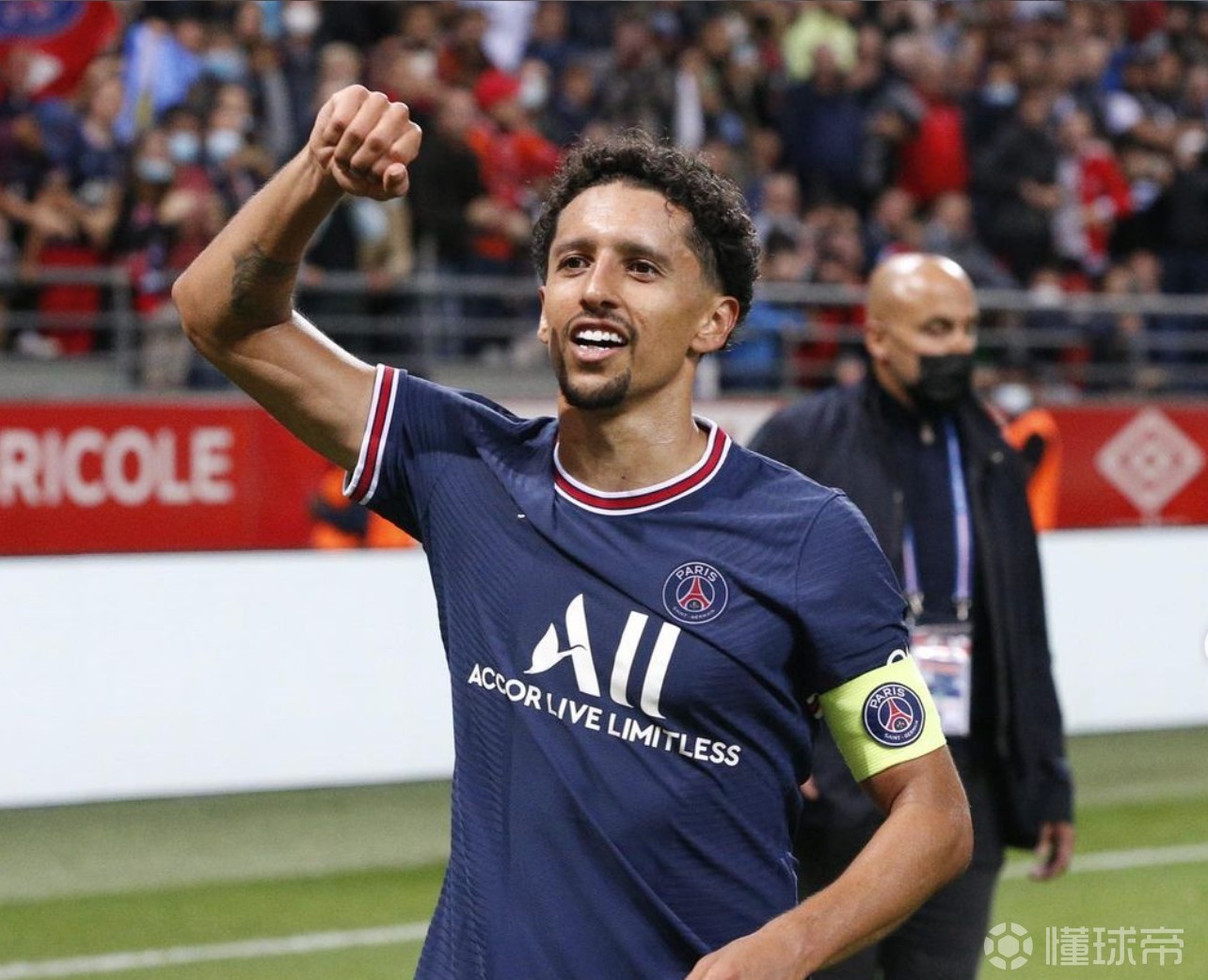 开云体育APP下载-摩洛哥横扫曼联，马尔基尼奥斯送出助攻的简单介绍