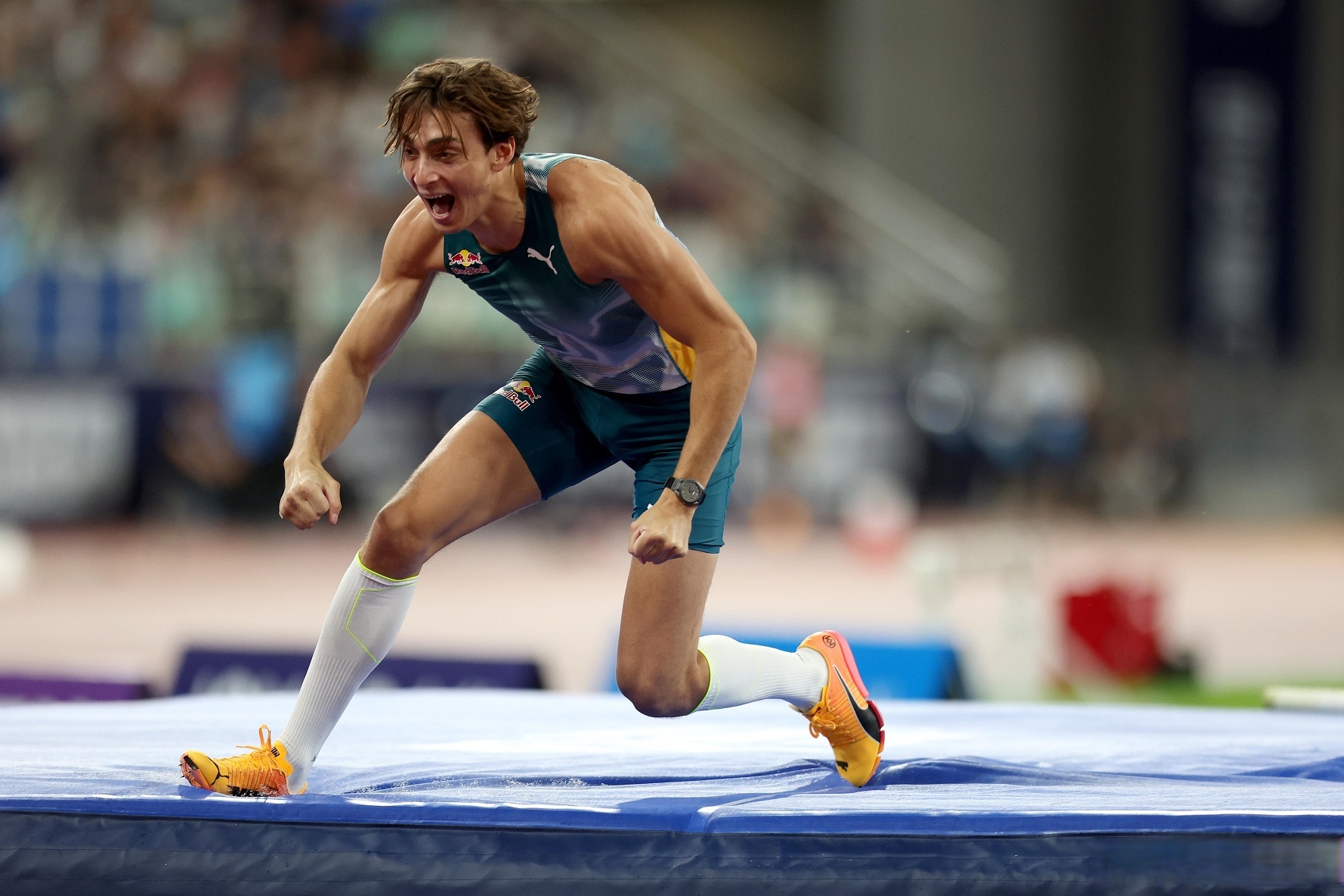 关于芬兰选手摘得田径金牌，展现实力风采的信息