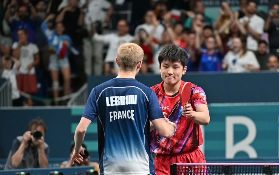 包含韩国队鏖战法国队，张本智和扛起全队的词条